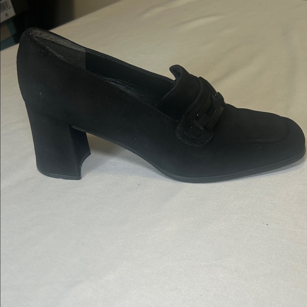 Stuart Weitzman Suede Slip On Leather  Pumps Loafer Black Women’s Size 8